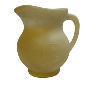 Vintage Kool Aid Man Pitcher‎ Smiley Face Retro Kitchen Decor Plastic